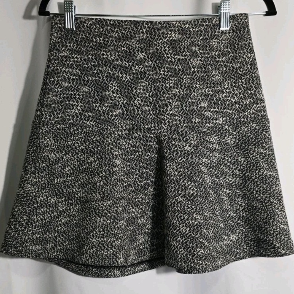 Loft Petite‎ Fuzzy Flirty Swing Mini Skirt 2P